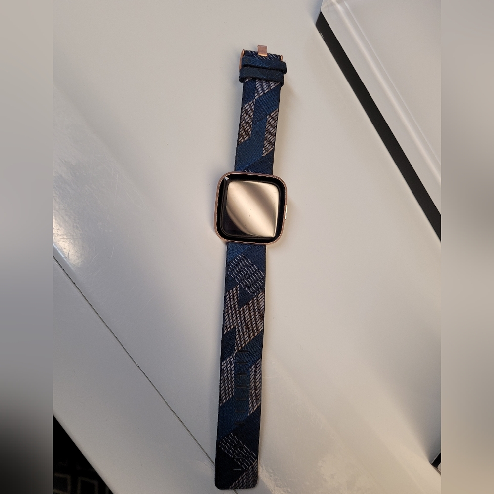 Fitbit Versa 2 , used, good condition